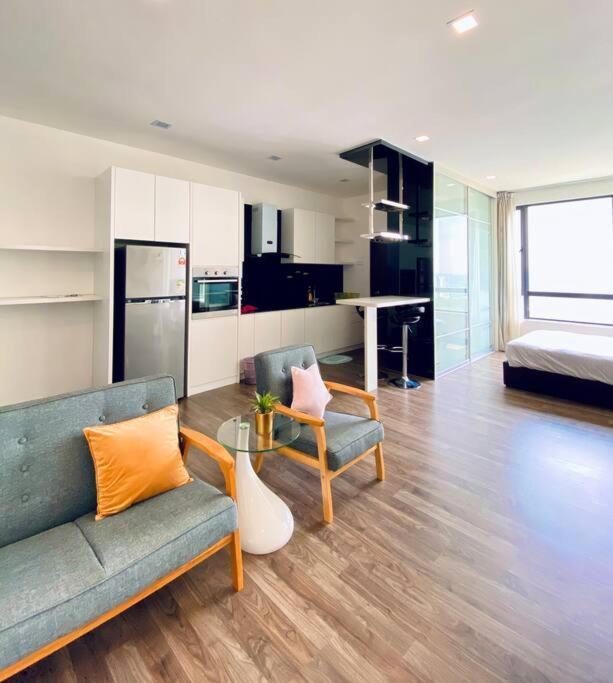 Rm100 Only @ Landmark Residence 2, Budget Stay, Near Cherasbalakongc180 Kajang Kültér fotó